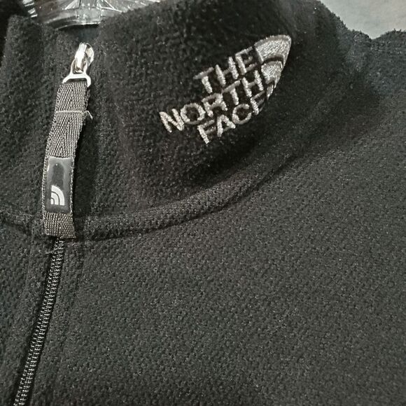The North Face Sweater Mens Small Black Athletic Fit Logo 1/4 Zip Pullover - Picture 6 of 11